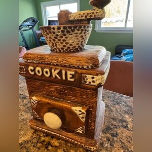 One of a kind. Old Fashion Grinder Cookie Jar. Realistic conversational piece